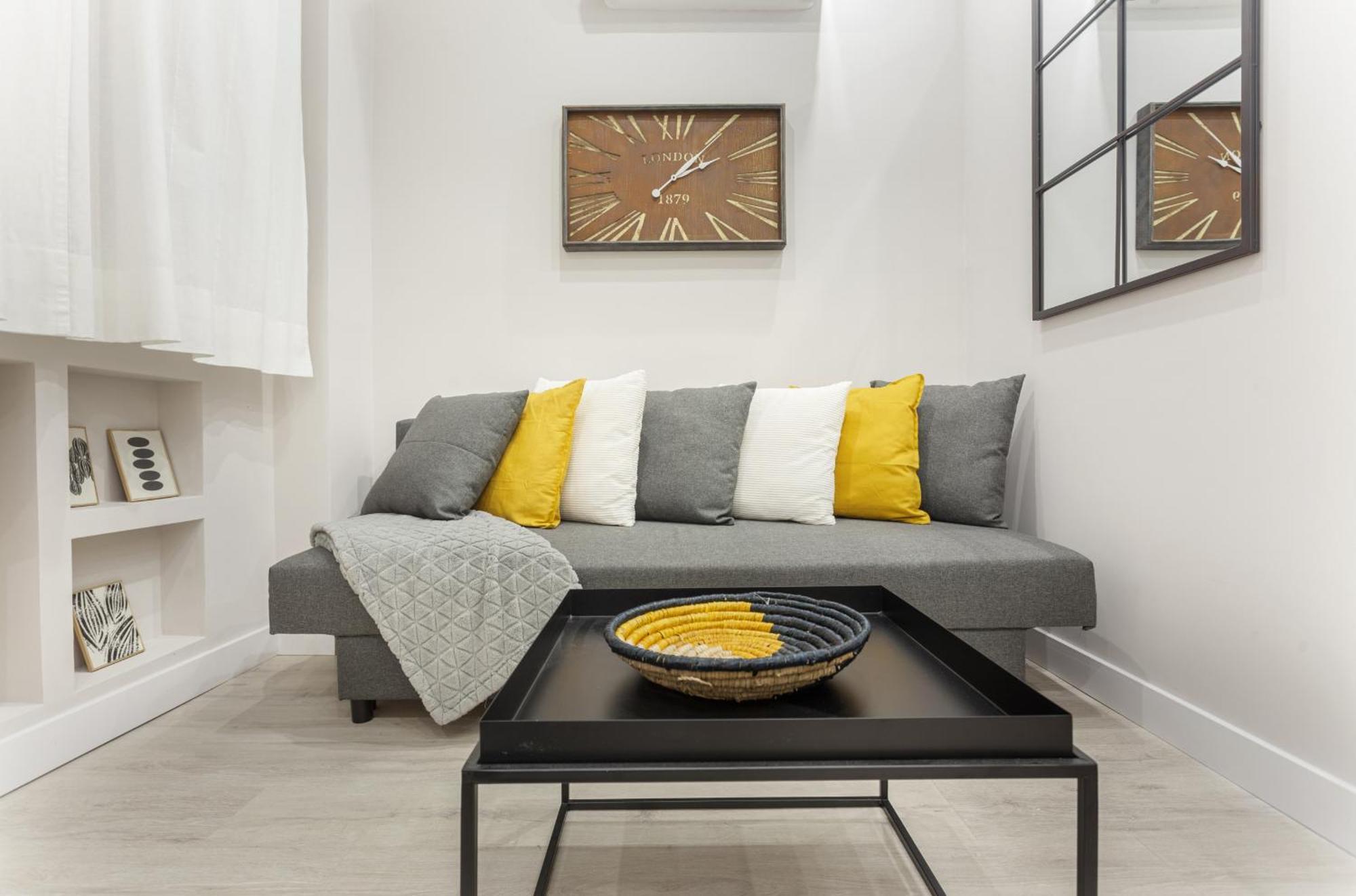 Apartamento Bernabeu Comfort En Madrid Bagian luar foto